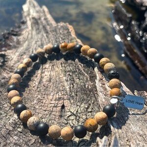 Infuse the Lava stone/ 6mm Matt Onyx / Brown Jasper